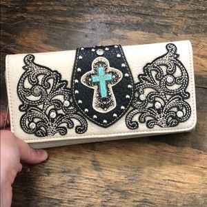 Montana West Wallet